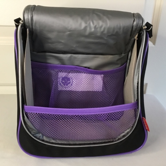 Marvel Black Panther ''King of Wakanda'' Lunch Tote - Picture 5 of 5